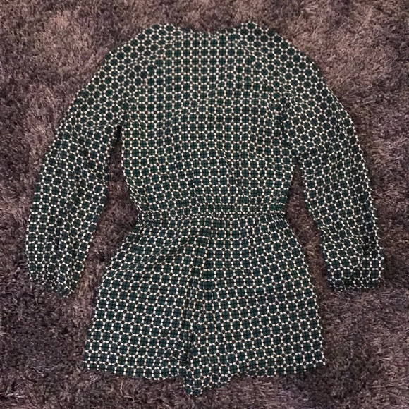 H&M long sleeve deep v romper - Picture 3 of 7